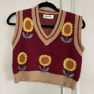 Hyipels sunflower sweater vest size:S